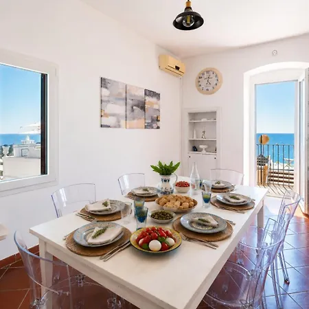 Helloapulia - Sea View Terrace Conchiglia Monopoli